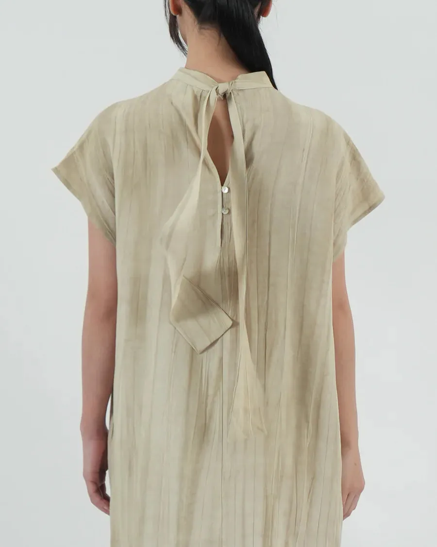 HIGH NECK GATHERED DRESS