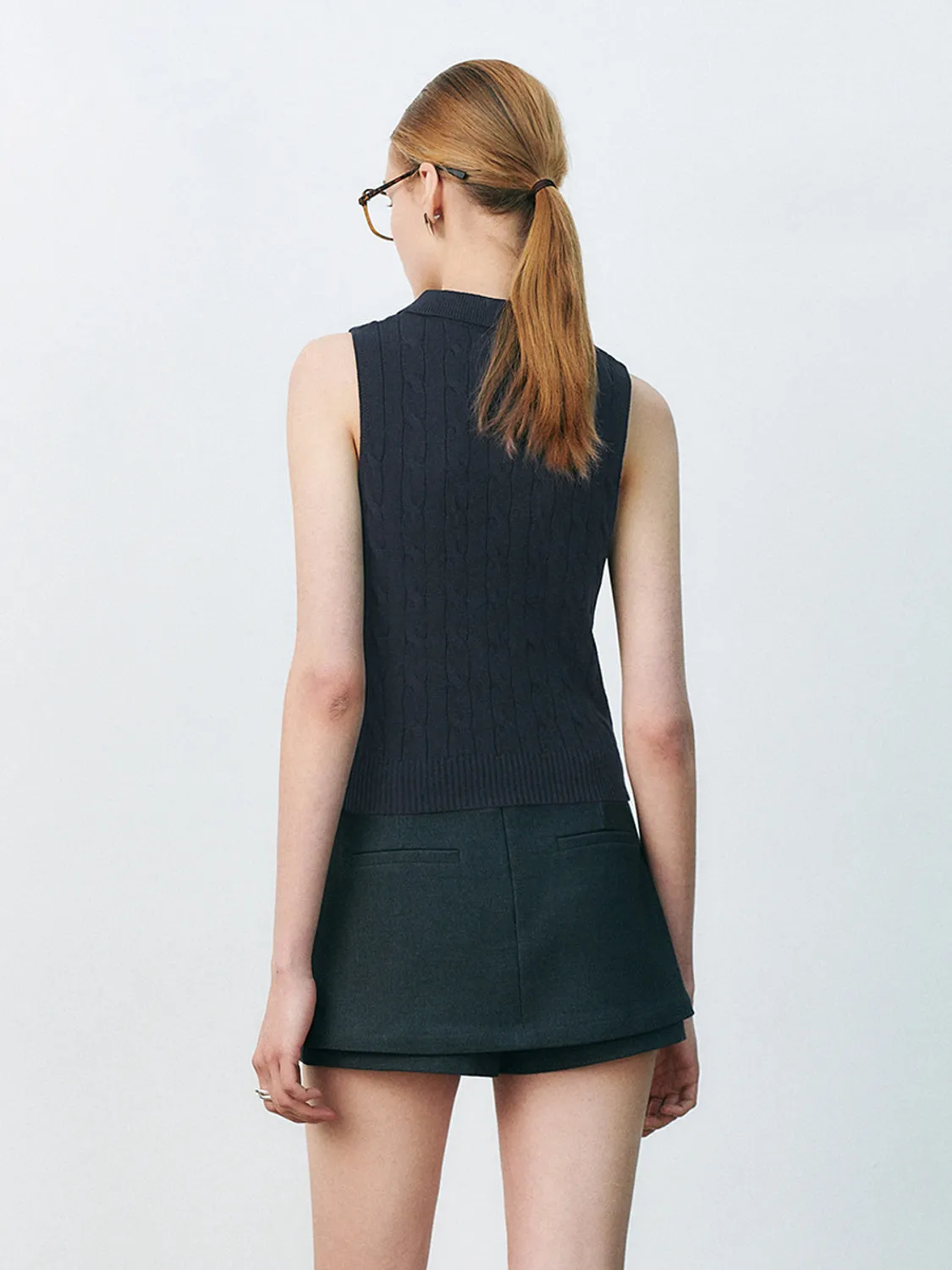 Sleeveless Knitted Vests